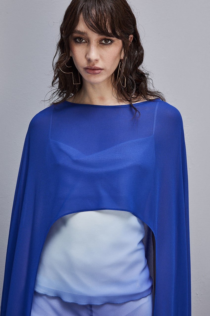 Patrizia Pepe Cape In Poly Georgette With Neckline On The Back Lichtblauw | UFC194253