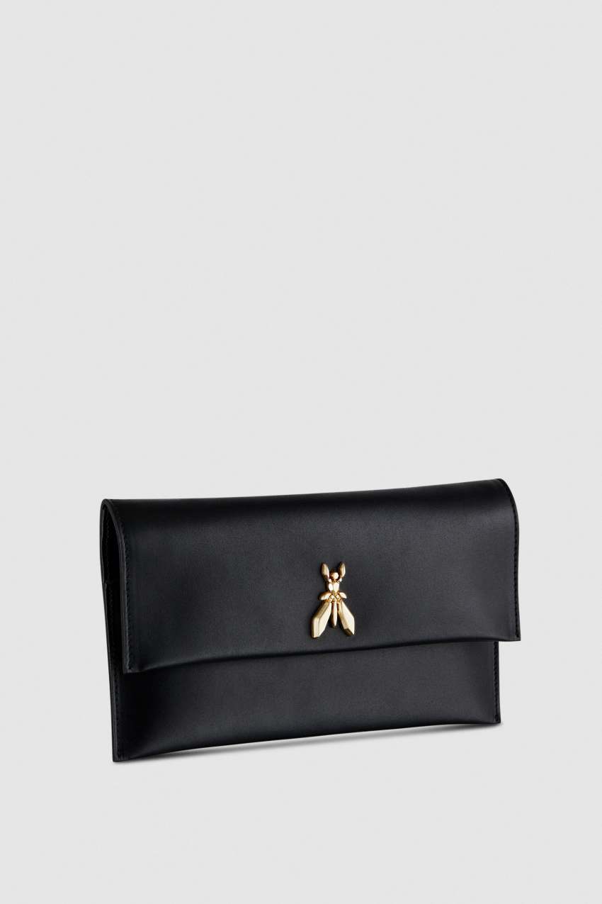 Patrizia Pepe Fly Leather Clutch Bag With Chain Zwart | CPH705234