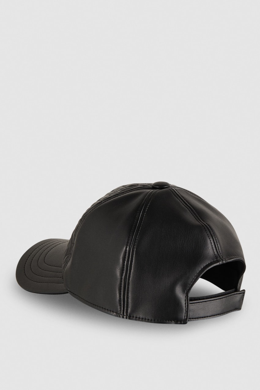 Patrizia Pepe Padded Fly Baseball Cap Zwart | VIY529708