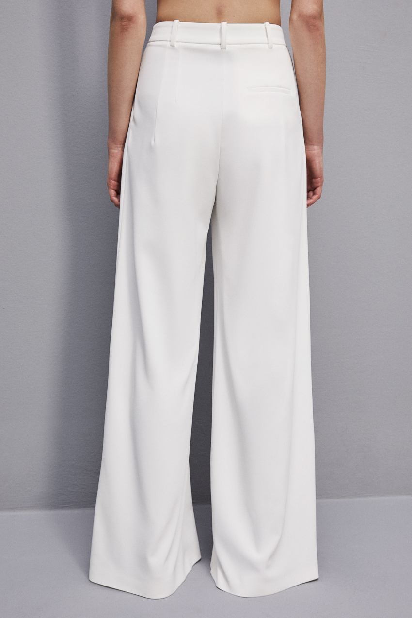 Patrizia Pepe Pleated Pants In Fluid Twill Wit | LOT503892