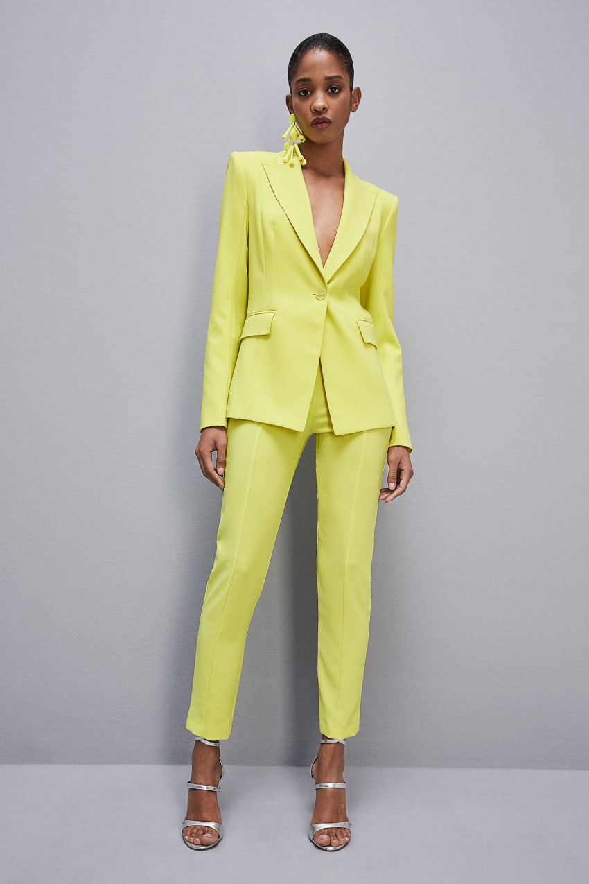 Patrizia Pepe Slim Cigarette Pants In Sablè Crepe Fabric Geel | GMT679014