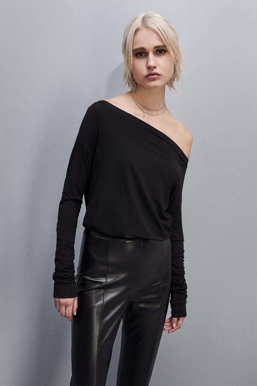 Patrizia Pepe “essential” Long-sleeved T-shirt Zwart | FIC104798